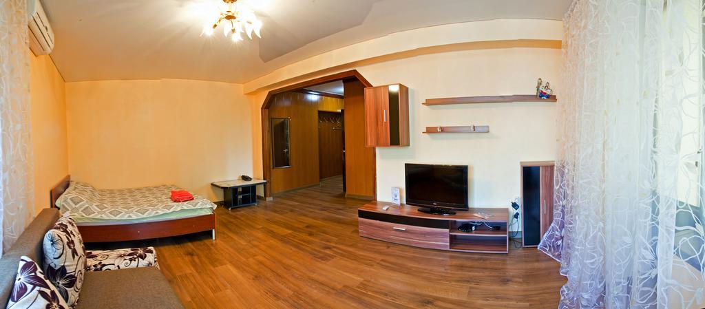 אלמטי Lessor Apartments חדר תמונה